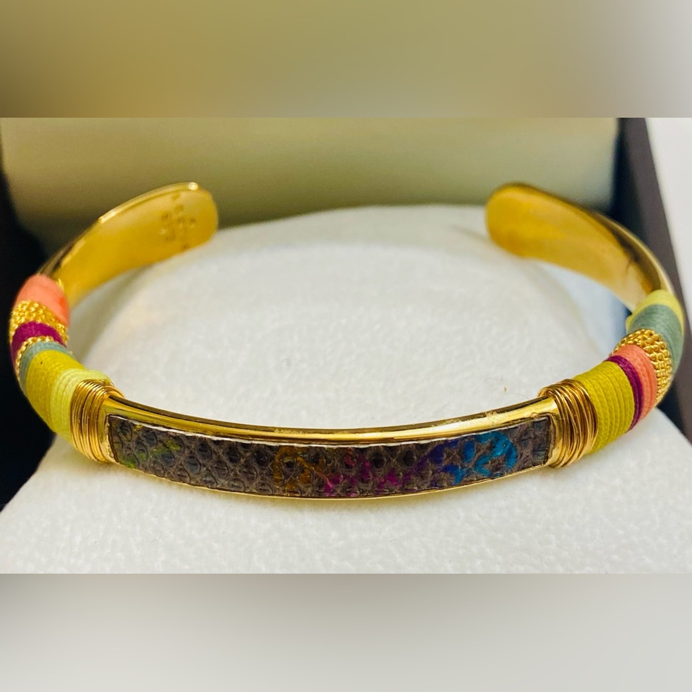 Gas Biijoux  24k gold plated  w/ polyster thread Gold wire, leather bangle